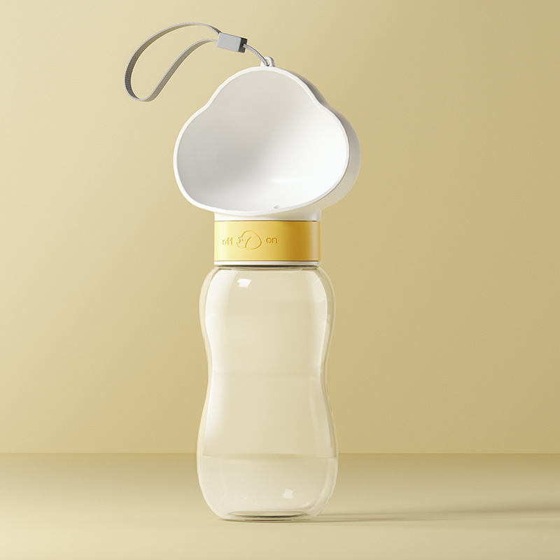 Portable water bottle for pets, 600 ml