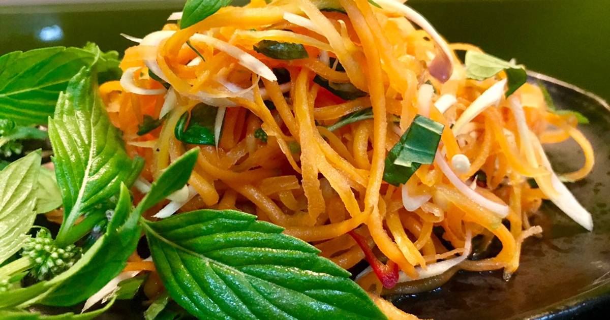 Cà rốt trộn sả ớt