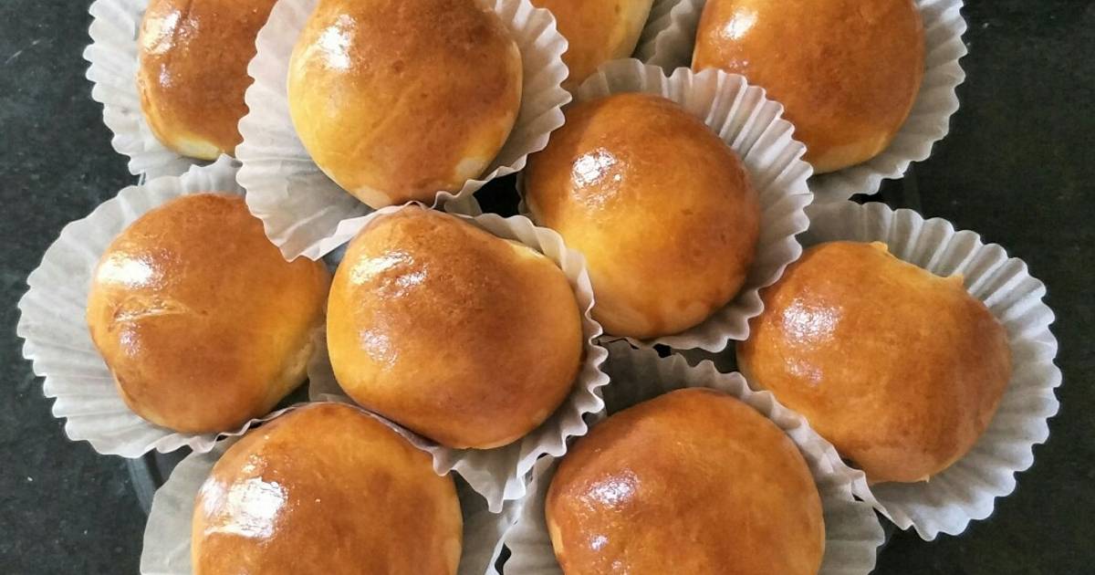 Bánh mì nhân mứt dứa