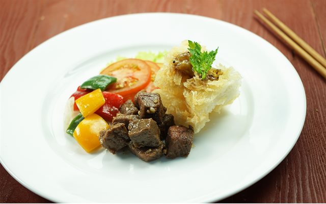 Phở Chiên Bò Lúc Lắc