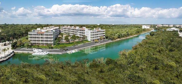 Blue House Marina Residences – photo 2