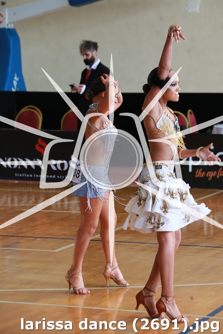 larissa dance (2691).jpg