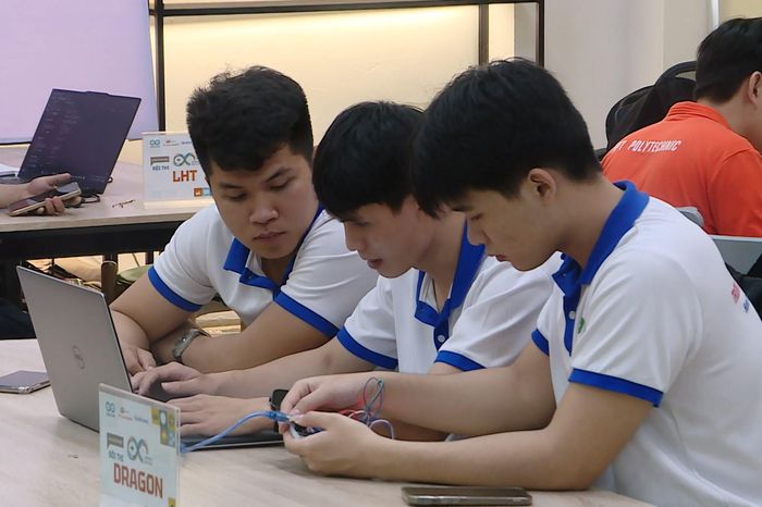 Mở lối cho sinh viên chinh phục công nghệ - Đài Phát thanh và truyền hình Hà Nội