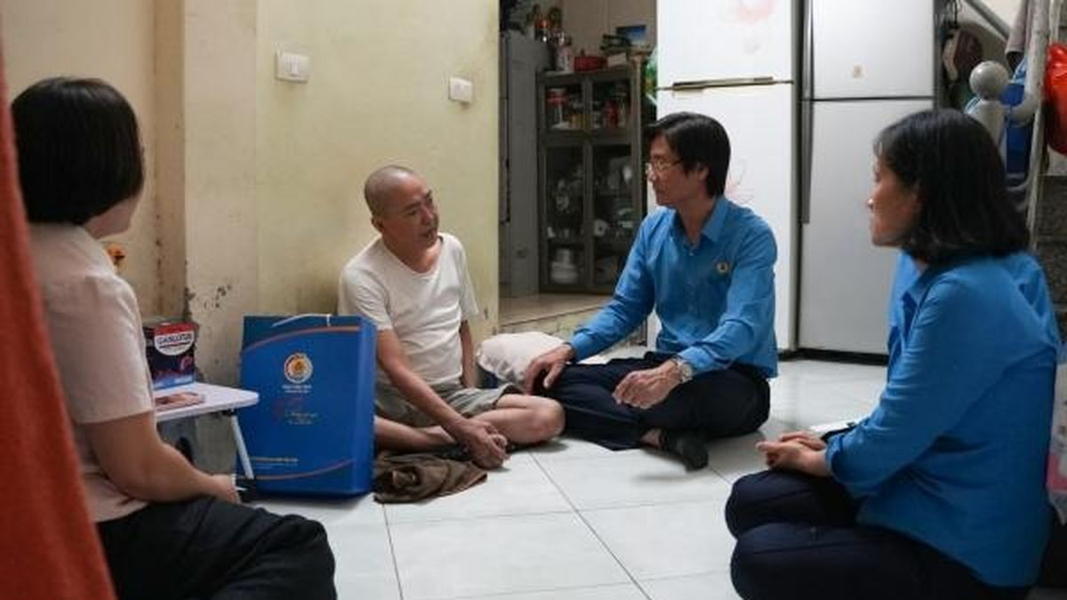 [VIDEO] 'Những món quà từ Đại hội' lan tỏa yêu thương đến đoàn viên Petrovietnam mắc bệnh hiểm nghèo - Tạp chí Petrotimes