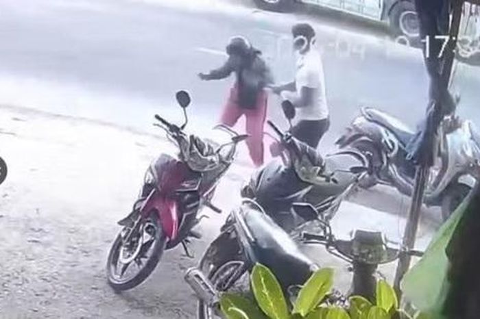 Xác định danh tính đối tượng hành hung phụ nữ giữa phố Quy Nhơn - Báo Người Lao Động