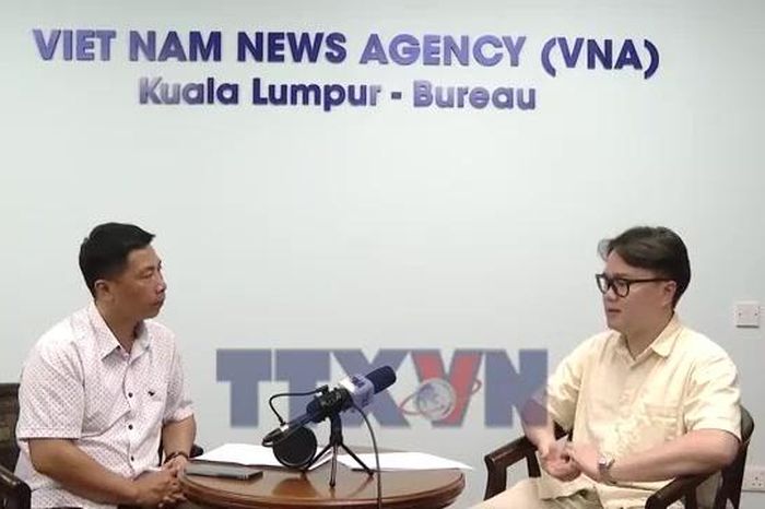 Giải pháp cho an ninh năng lượng Việt Nam trước biến động Trung Đông - Báo VietnamPlus