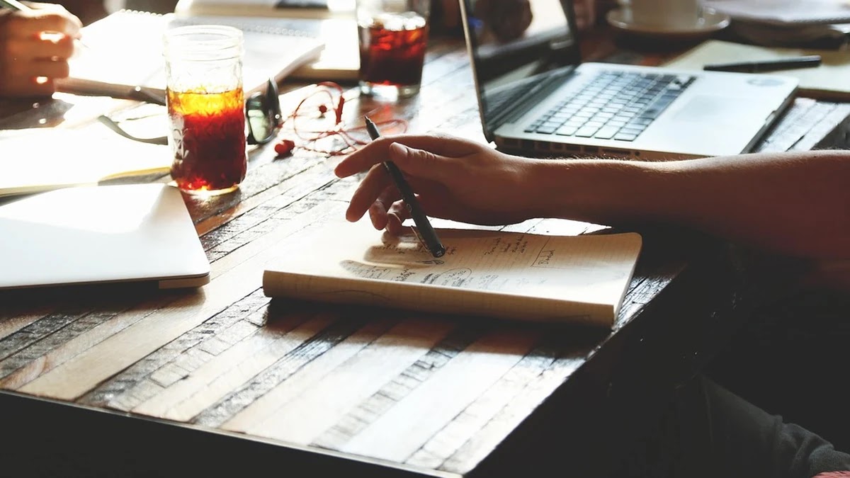 스타트업 투자 유치 단계별 전략과 성공 조건 분석