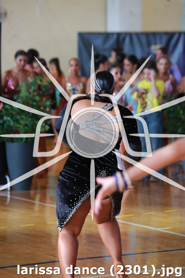 larissa dance (2301).jpg