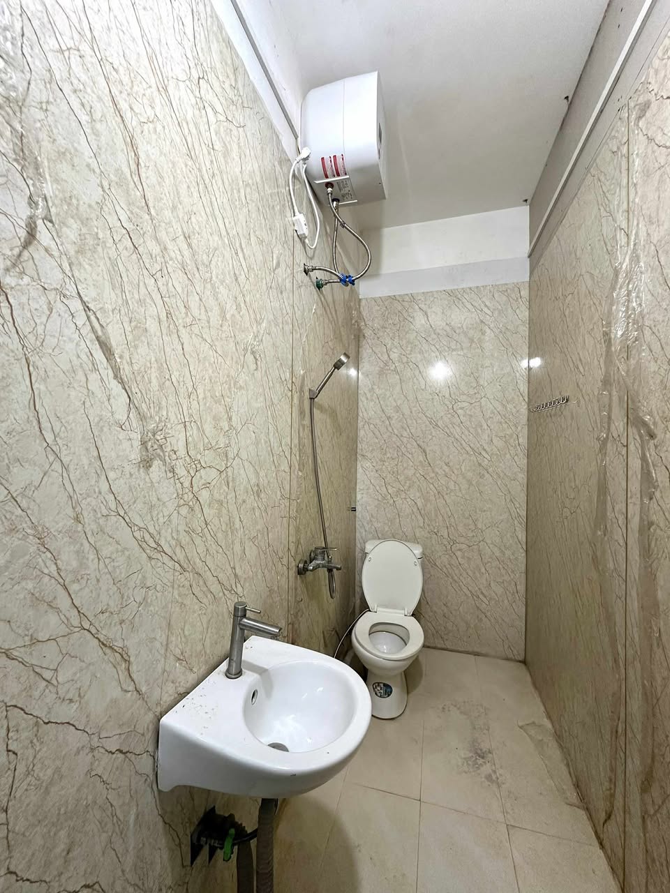 Trống sẵn 2 phòng trọ 2