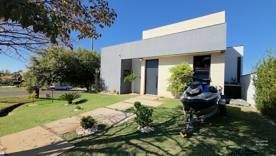 Casa de esquina à venda próximo ao Ponto Alto no Riviera de Santa Cristina XIII