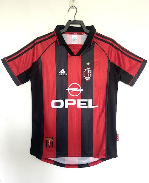 Equipación local del AC Milan 1998-99.jpeg
