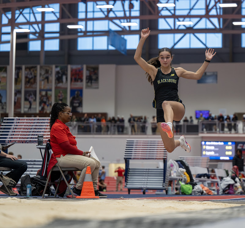 Photo from HS: Indoor Track & Field of Abby DeJesus