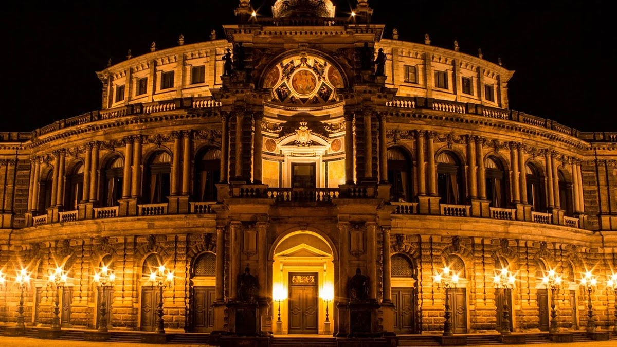 금융 용어 금리 인상과 금리 인하의 개념 및 역사적 변화