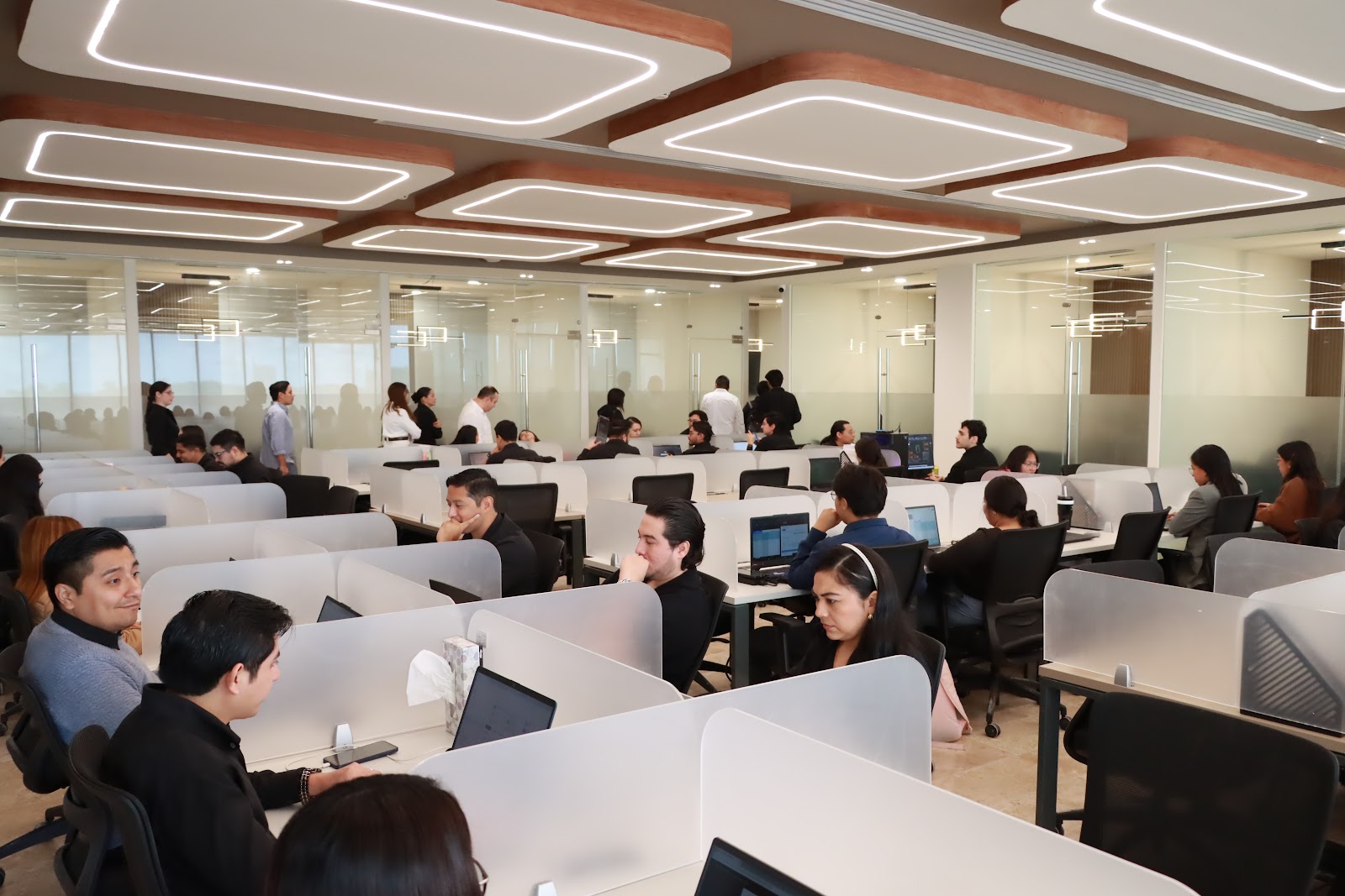 DAM Business Center 4