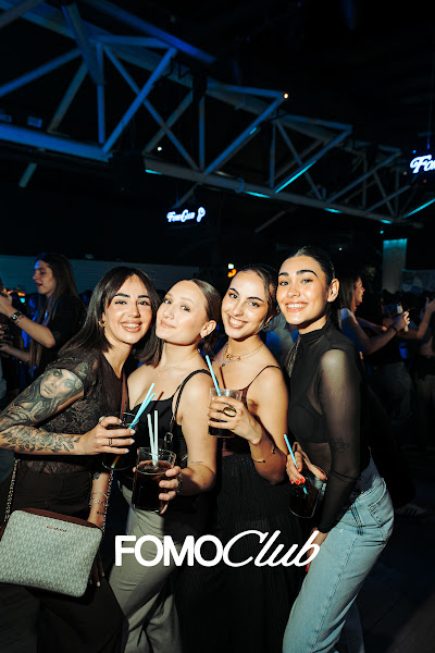 FOMO Club (21).jpg