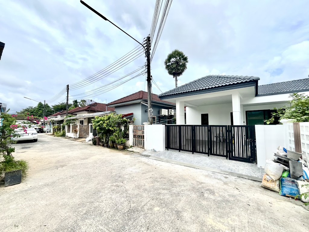 หมู่บ้านภูเก็ตธานี · หมู่บ้านภูเก็ตธานี