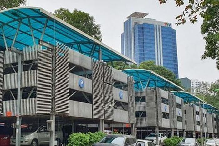 Bãi đỗ xe cao tầng - chìa khóa cho bài toán giao thông tĩnh Thủ đô - Báo Hà Nội Mới