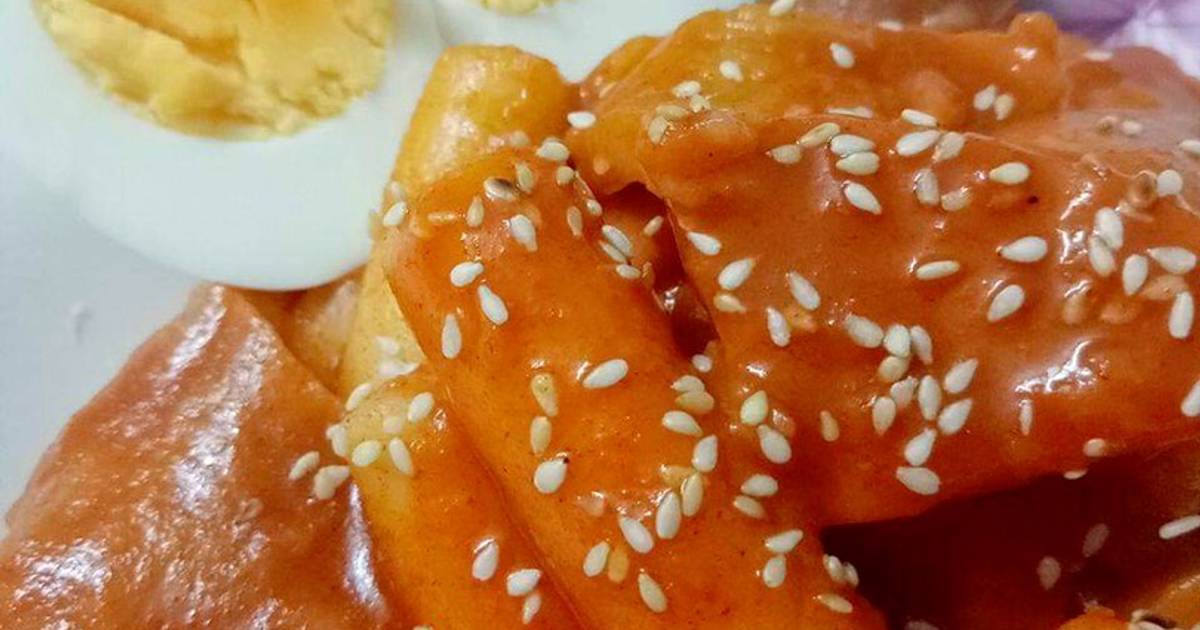 Bánh gạo tokkboki từ cơm nguội