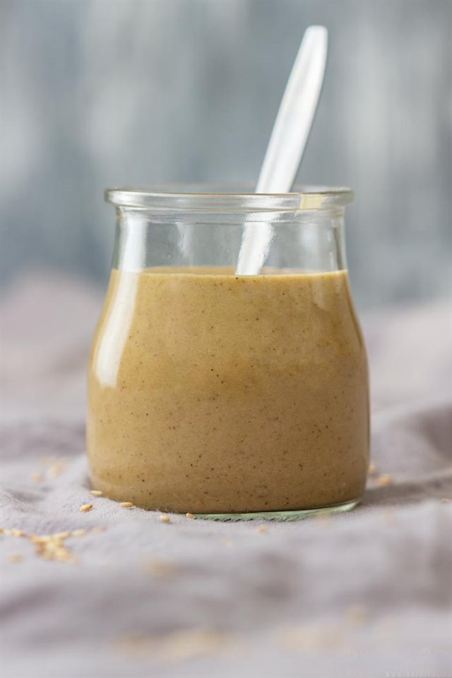 Bơ Mè