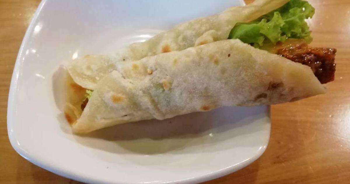 Bánh Tacos nướng nhân thịt bò và rau củ