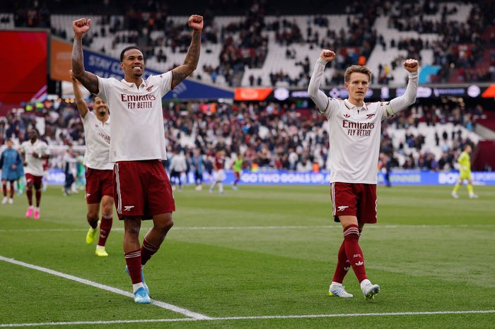 Phản ứng của CĐV Arsenal sau chiến thắng kịch tính trước West Ham - Tạp chí Tri thức