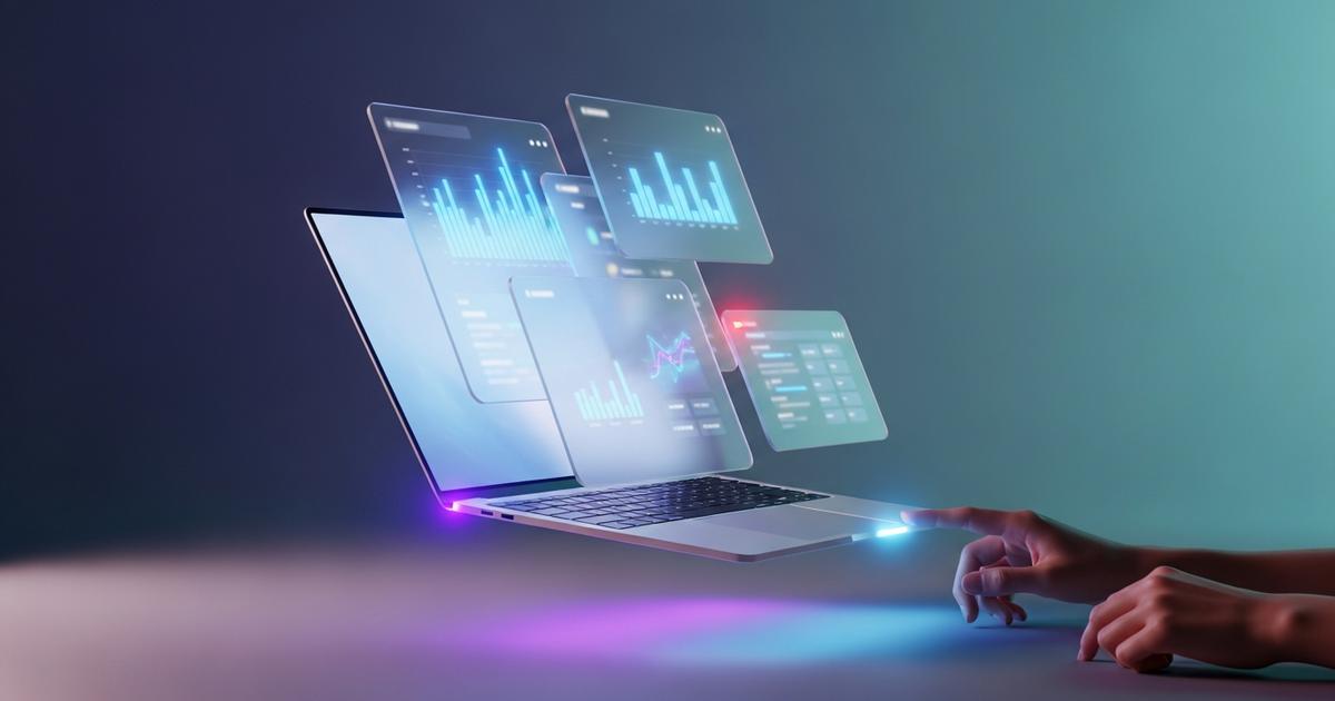 Designer creând un landing page modern pe monitor, exemplu creare landing page Chișinău