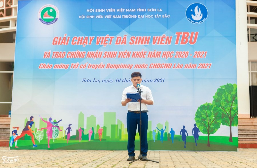 Hội Sinh viên tổ chức Giải chạy việt dã sinh viên TBU và trao chứng nhận “Sinh viên khỏe” năm học 2020 - 2021