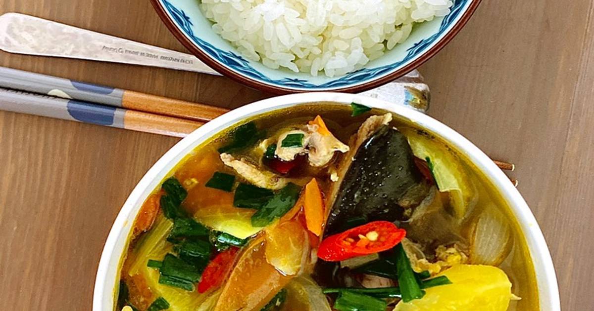 Canh chua cá ngừ