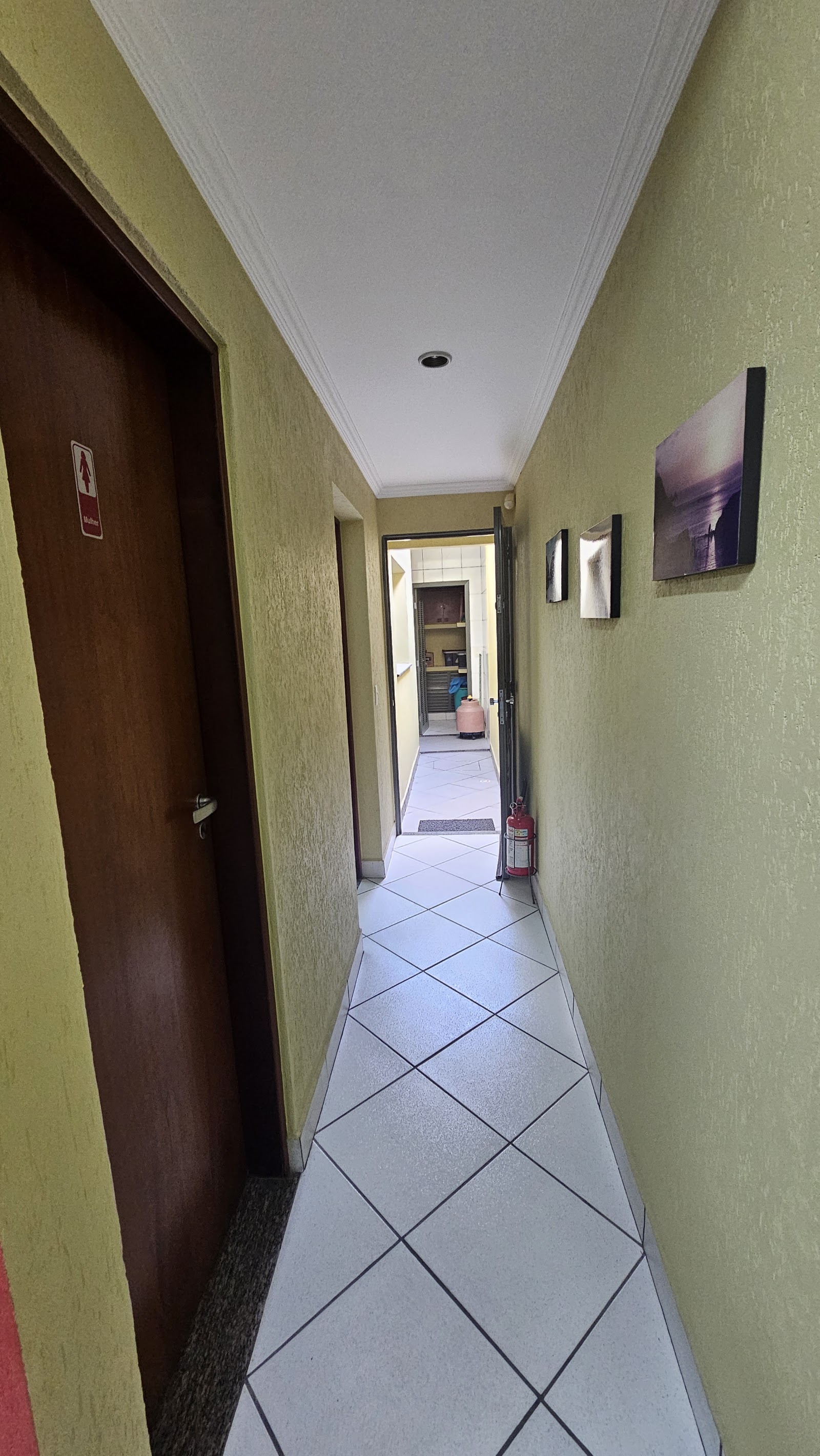 Casa em Água Branca — foto 8