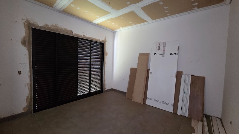 Foto 7 de Casa térrea de esquina com vista para a represa — uma das melhores oportunidades para morar no Riviera XIII