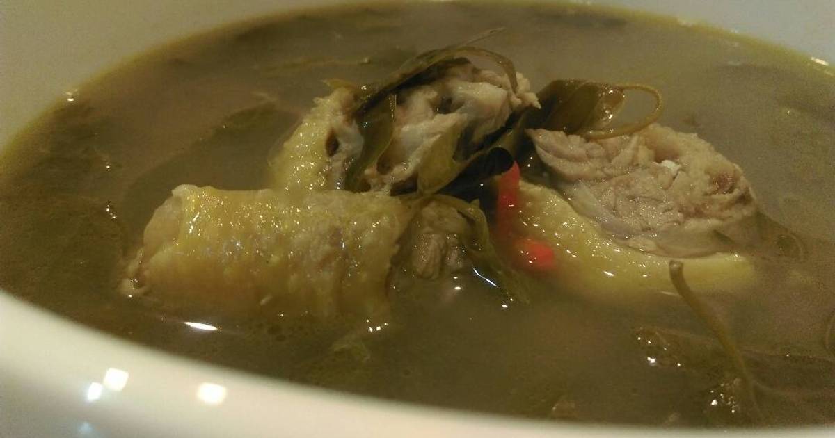 Canh gà lá giang