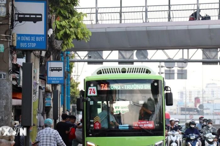 Hà Nội miễn phí phương tiện công cộng dịp lễ - Báo VietnamPlus