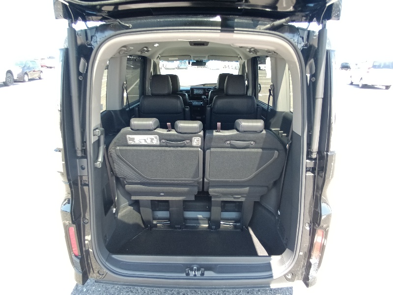 Honda Step Wagon Spada