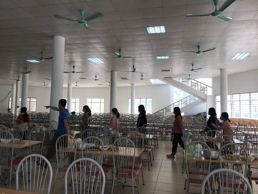 Trung tâm Giáo dục Quốc phòng và An ninh Trường Đại học Tây Bắc triển khai giảng dạy cho sinh viên Trường Cao đẳng Sư phạm Điện Biên
