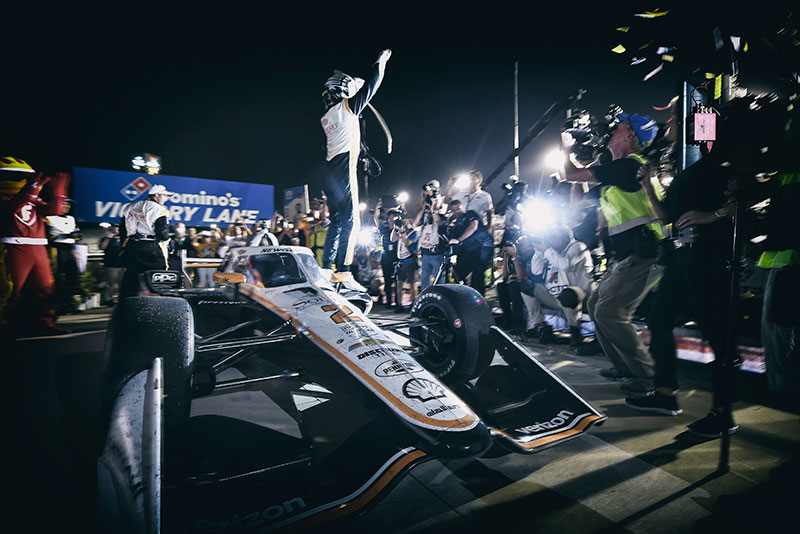 Josef Newgarden vence a segunda no ano e embola de vez o campeonato.