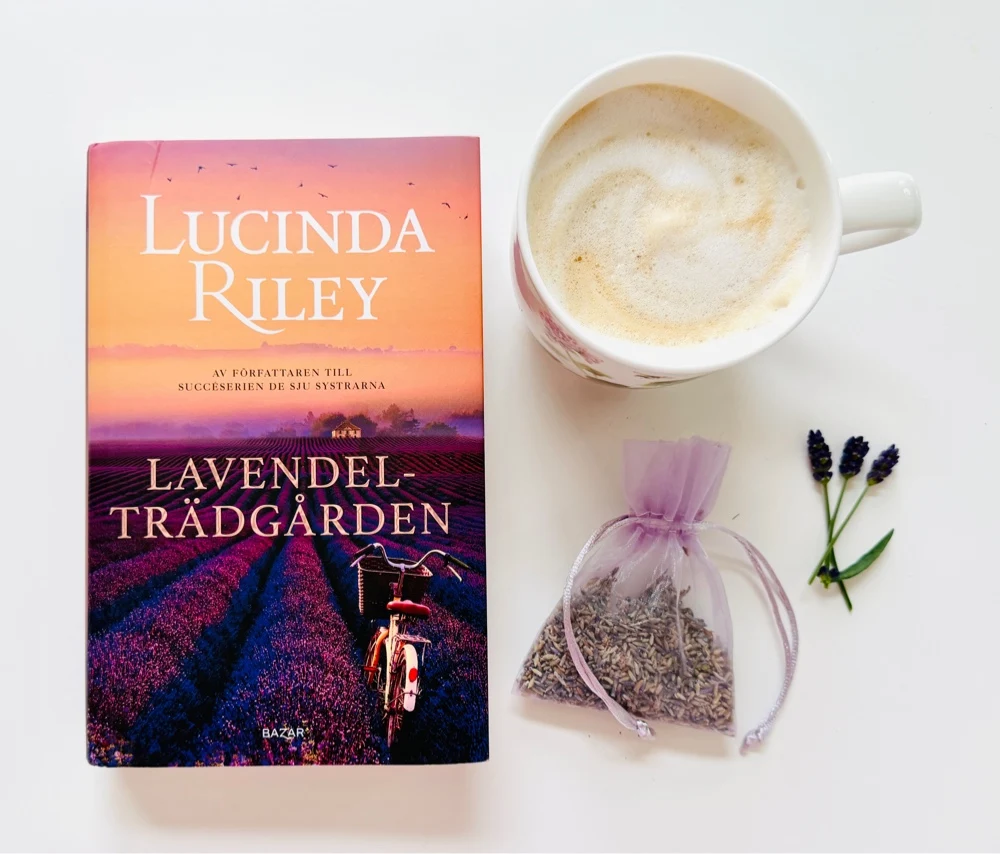 Lavendelträdgården av Lucinda Riley
