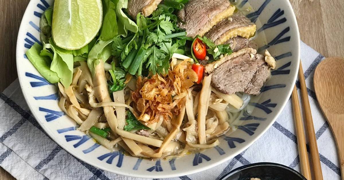 Bún măng vịt