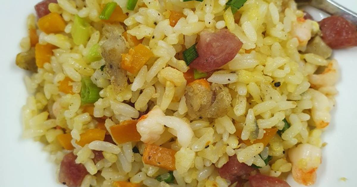 Cơm chiên thập cẩm