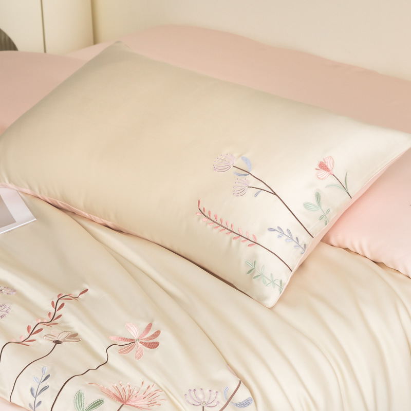 Lyocell bedding set, 4-piece, embroidered