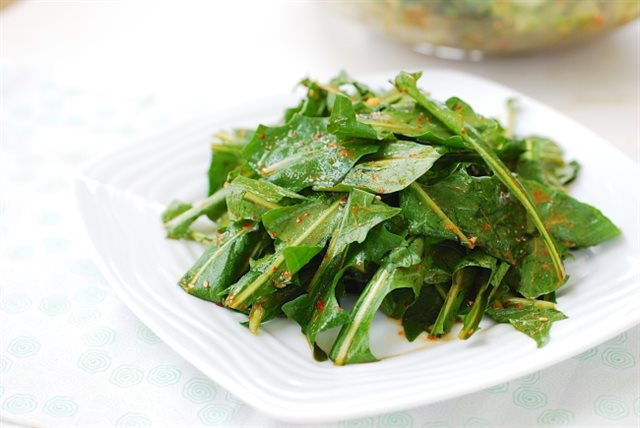Salad Lá Bồ Công Anh