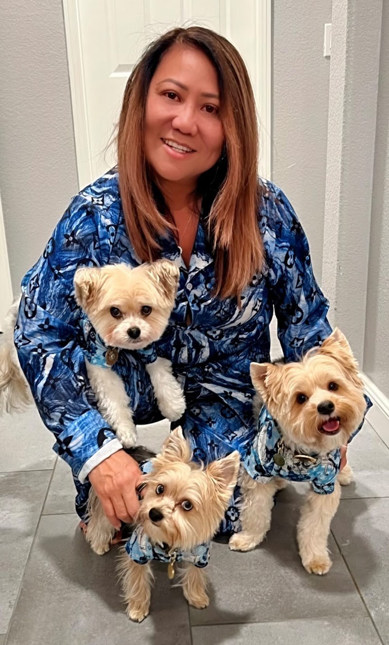 Customer photo · DearDoggo