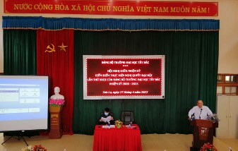 Hội nghị giữa nhiệm kỳ kiểm điểm thực hiện Nghị quyết Đại hội lần thứ XXIII của Đảng bộ Trường Đại học Tây Bắc nhiệm kỳ 2020 - 2025