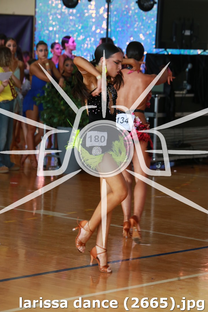larissa dance (2665).jpg
