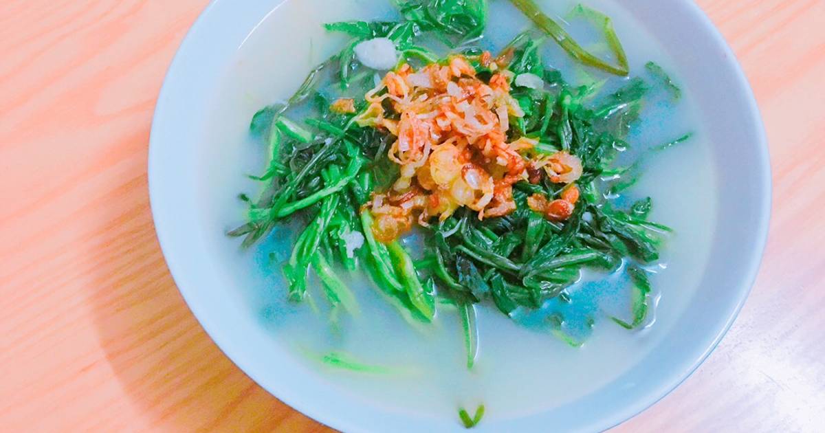 Canh rau muống khoai sọ