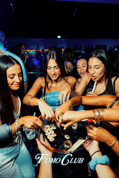 FOMO Club (9).jpg