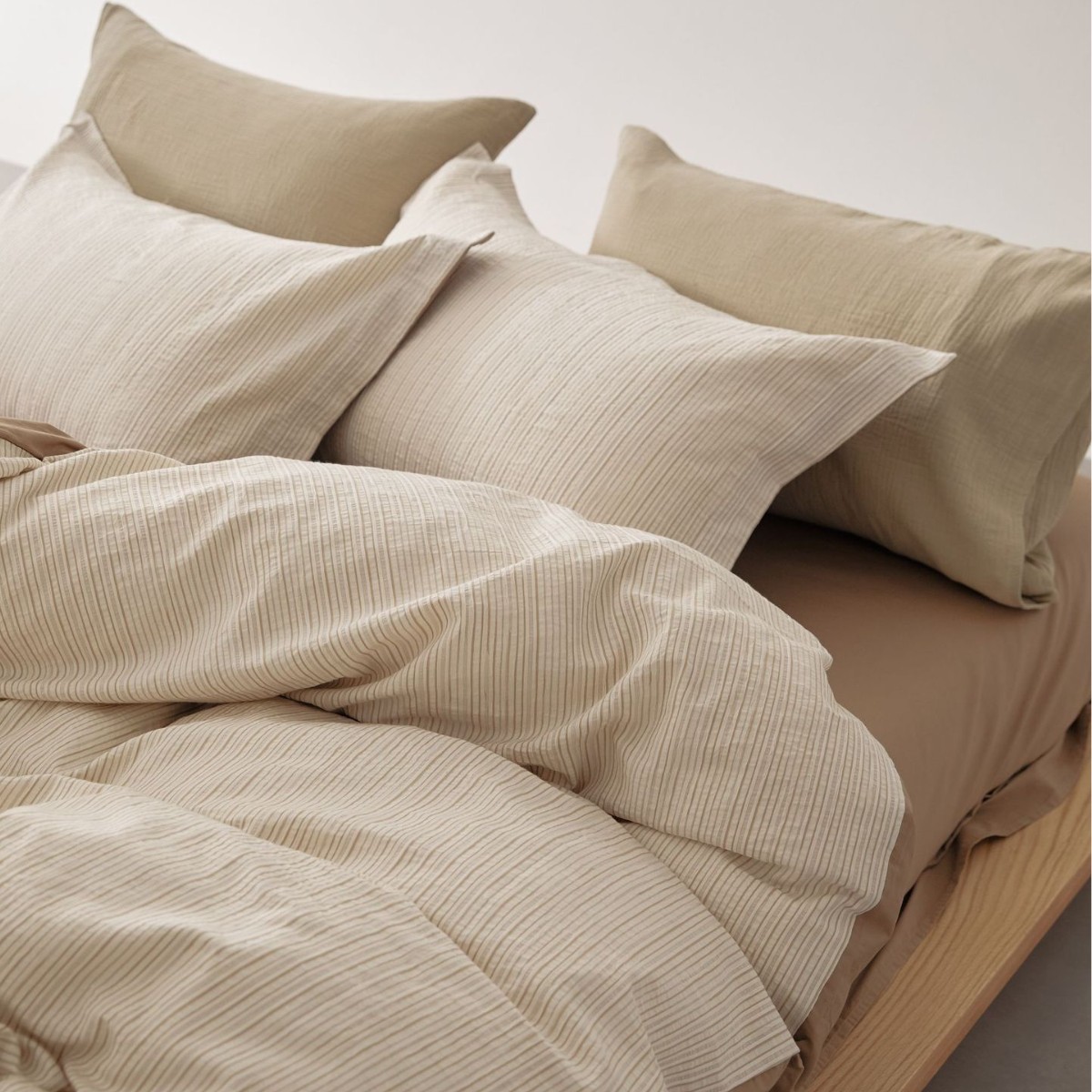 Bedding set, 4-piece, cotton, minimalist design