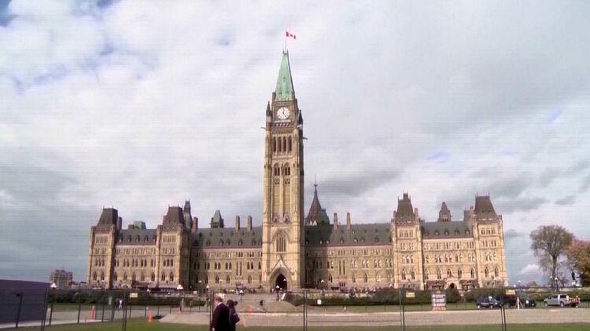 Canada tạm dừng Chương trình đoàn tụ gia đình - Báo An Giang