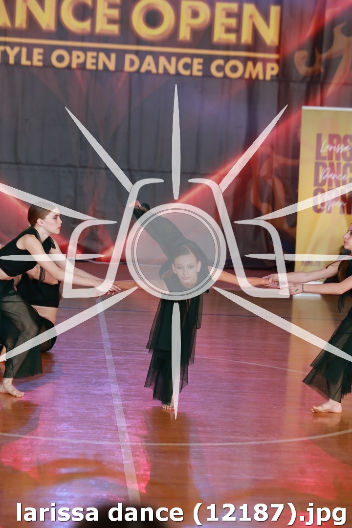 larissa dance (12187).jpg