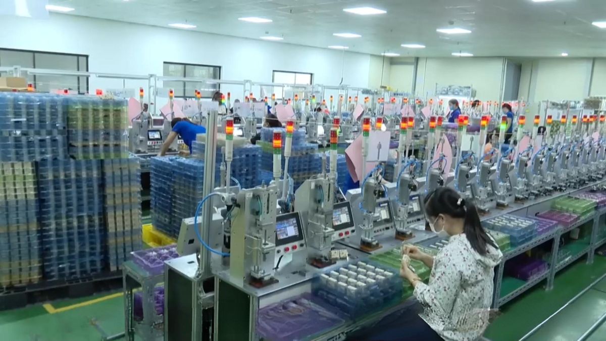 5 tháng, tổng vốn đầu tư của Việt Nam ra nước ngoài tăng gấp 2,5 lần - Đài Phát thanh và truyền hình Hà Nội