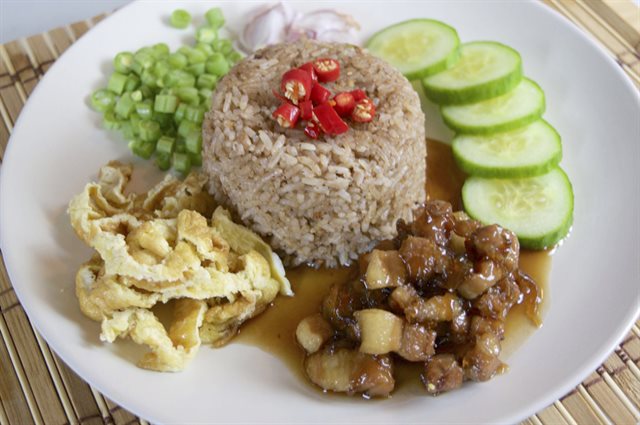 Cơm Chiên Mắm Ruốc Thơm Ngon